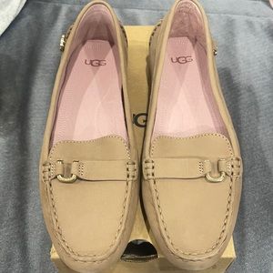 UGG Slip on loafers